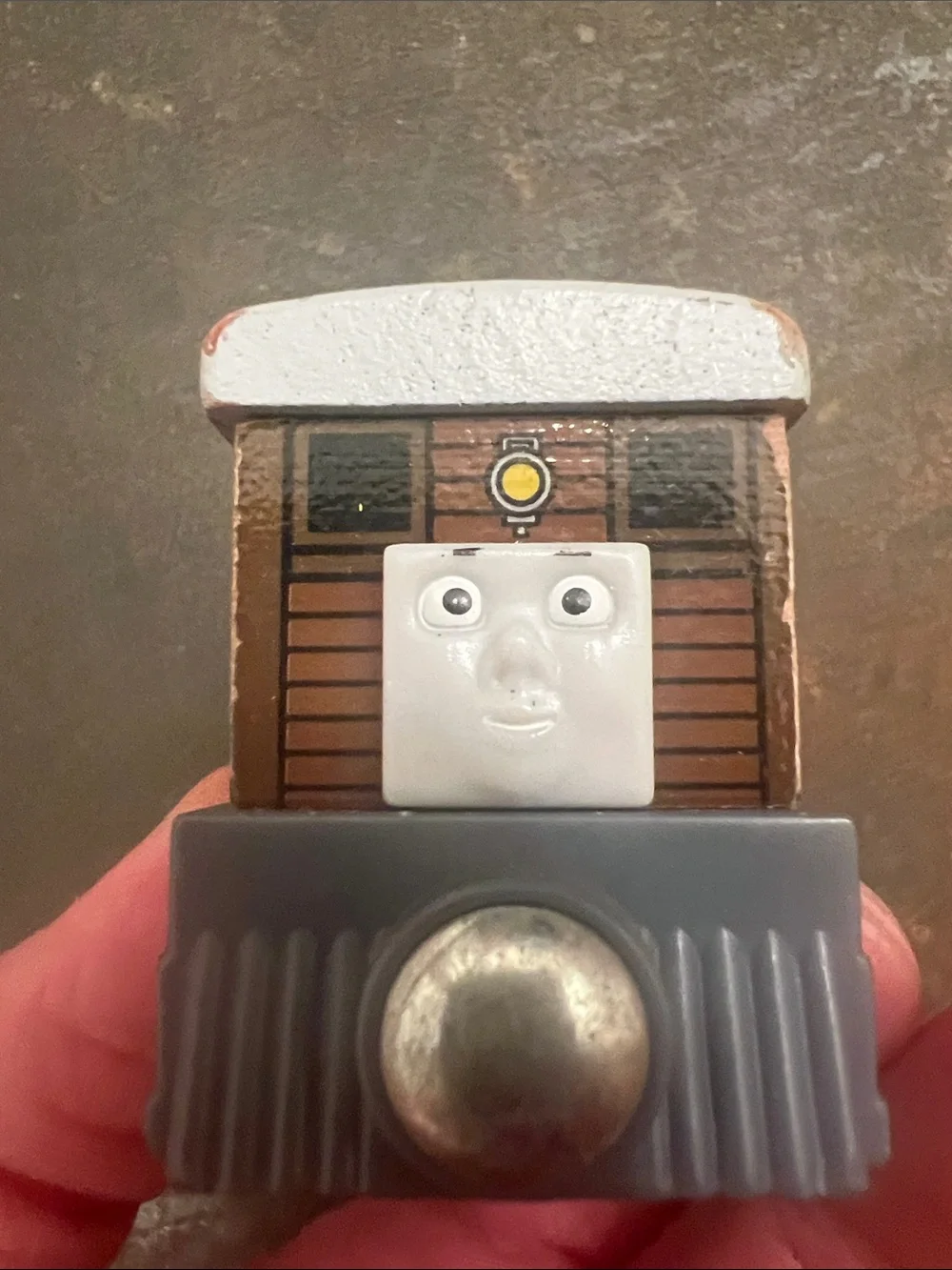 Thomas & Friends Wooden Railway 2012 Toby Magnetic Wooden Train- Y4081